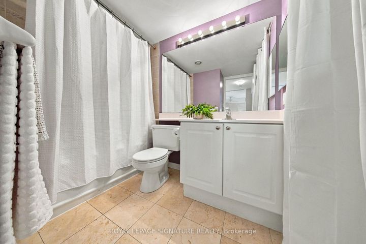 Photo 14 at 207 - 119 Merton Street, Mount Pleasant West, Toronto