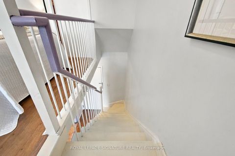Photo 10 at 207 - 119 Merton Street, Mount Pleasant West, Toronto