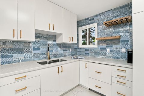 Photo 5 at 70 Millsborough Crescent, West Deane, Toronto