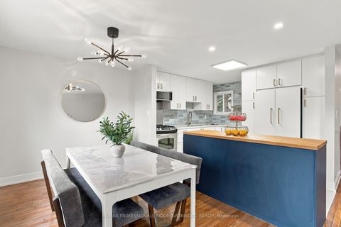 Photo 7 at 70 Millsborough Crescent, West Deane, Toronto