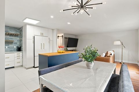 Photo 8 at 70 Millsborough Crescent, West Deane, Toronto