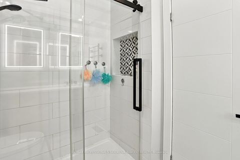 Photo 21 at 70 Millsborough Crescent, West Deane, Toronto