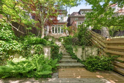 Photo 24 at 107 Roxborough Street W, Annex, Toronto