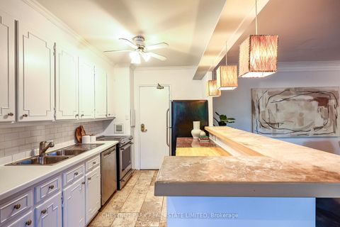 Photo 9 at 612 - 21 Dale Avenue, Moore Park, Toronto