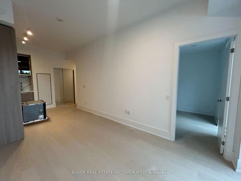 Photo 10 at 101 - 36 Olive Avenue, Willowdale East, Toronto
