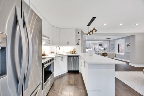 Photo 13 at 37 Johnston Avenue, Westgate, Toronto