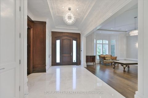 Photo 1 at 15 Westwood Lane, South Richvale, Richmond Hill