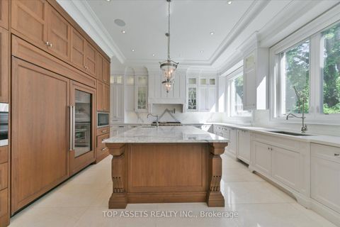 Photo 7 at 15 Westwood Lane, South Richvale, Richmond Hill
