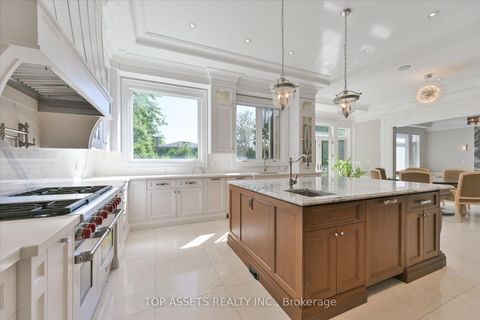 Photo 9 at 15 Westwood Lane, South Richvale, Richmond Hill