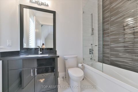 Photo 21 at 15 Westwood Lane, South Richvale, Richmond Hill