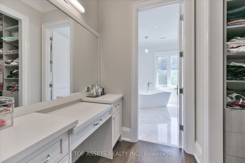 Photo 25 at 15 Westwood Lane, South Richvale, Richmond Hill