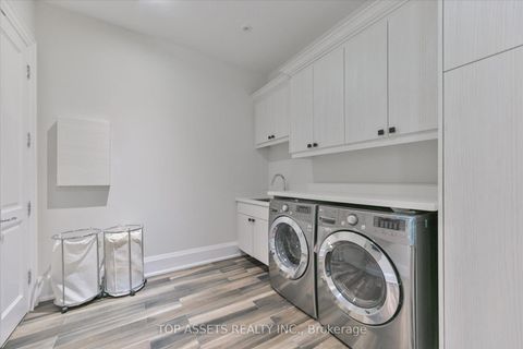 Photo 28 at 15 Westwood Lane, South Richvale, Richmond Hill