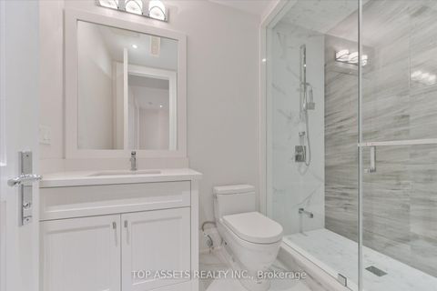 Photo 35 at 15 Westwood Lane, South Richvale, Richmond Hill