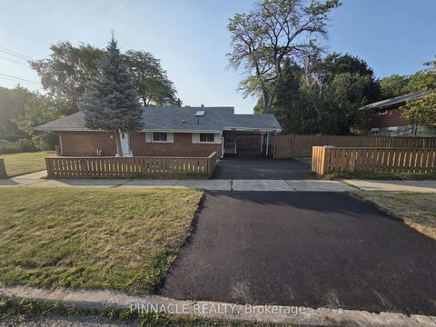 Photo 44 at 2 Ladysbridge Drive, Morningside, Toronto