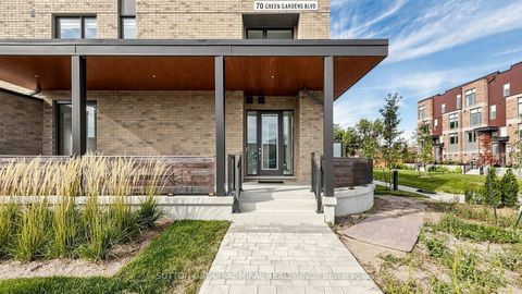 Photo 2 at 1 - 70 Green Gardens Boulevard, Lawrence, Toronto