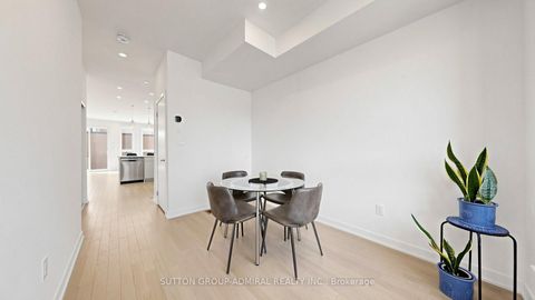 Photo 5 at 1 - 70 Green Gardens Boulevard, Lawrence, Toronto