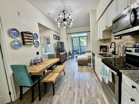 Photo 17 at 220 - 2800 Keele Street, CFB, Toronto