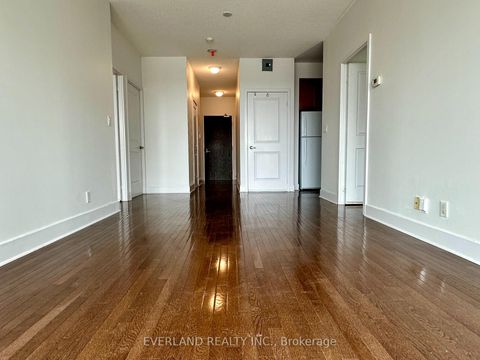 Photo 5 at 901 - 26 Norton Avenue, Willowdale East, Toronto