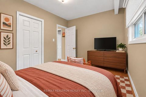 Photo 21 at 26 Brubeck Road, Humbermede, Toronto