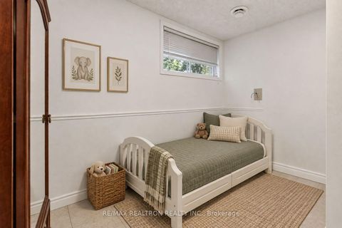 Photo 32 at 26 Brubeck Road, Humbermede, Toronto