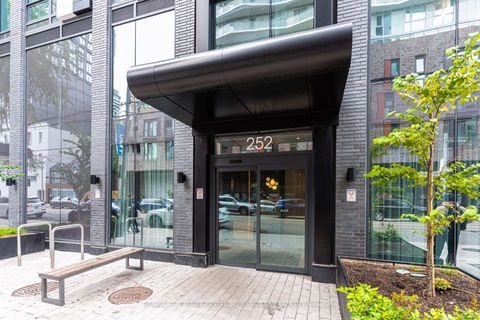 Photo 2 at 2009 - 252 Church Street, Yonge Corridor, Toronto