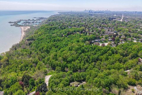 Photo 21 at 81 Meadowcliffe Drive, Cliffcrest, Toronto