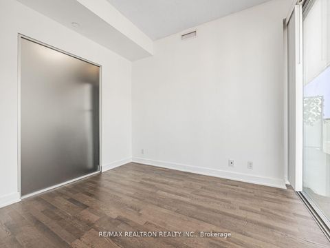 Photo 16 at 1006 - 1815 Yonge Street, Mount Pleasant West, Toronto