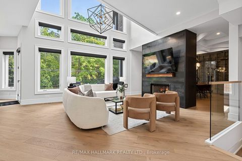 Photo 4 at 31 Bradgate Road, Don Mills, Toronto