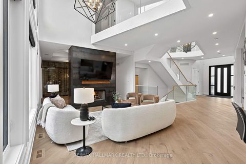 Photo 5 at 31 Bradgate Road, Don Mills, Toronto