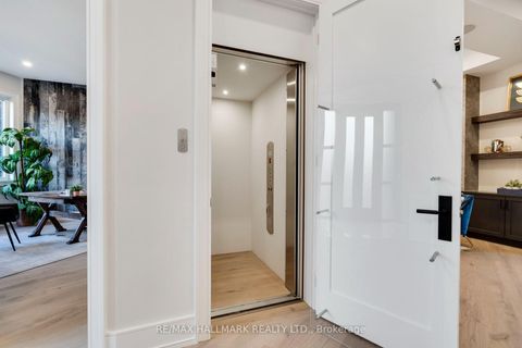 Photo 13 at 31 Bradgate Road, Don Mills, Toronto