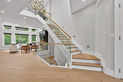 Photo 14 at 31 Bradgate Road, Don Mills, Toronto