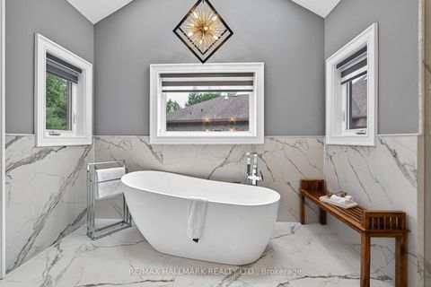 Photo 18 at 31 Bradgate Road, Don Mills, Toronto