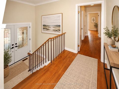 Photo 4 at 16 Carsbrooke Road, Etobicoke West Mall, Toronto