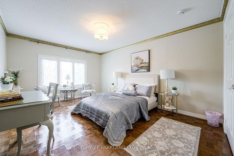 Photo 31 at 1 Radley Street, East Woodbridge, Vaughan