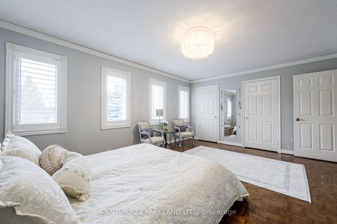 Photo 34 at 1 Radley Street, East Woodbridge, Vaughan