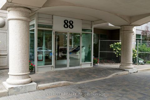 Photo 2 at 907 - 88 Palace Pier Court, Mimico, Toronto