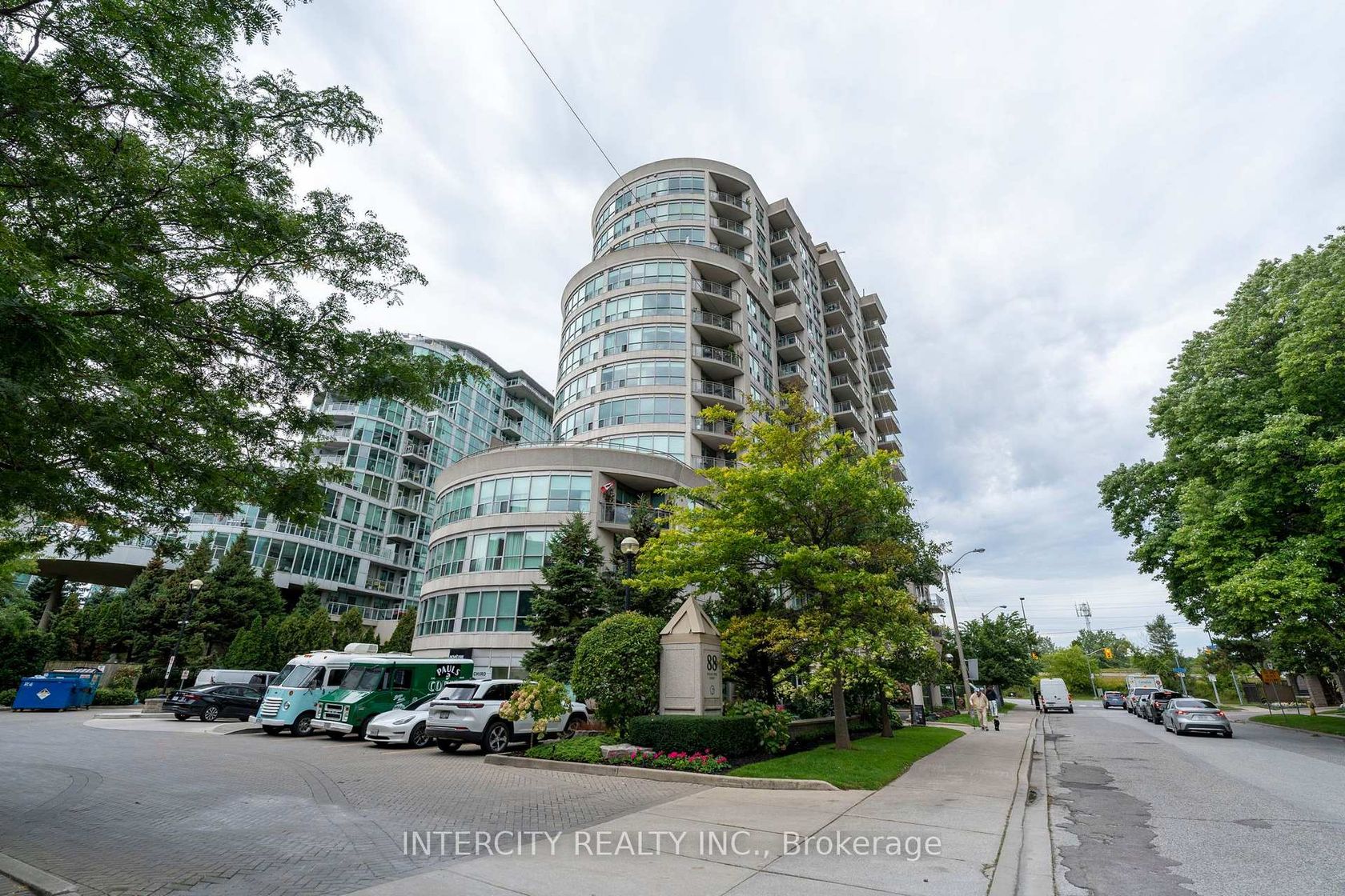 907 - 88 Palace Pier Court, Mimico, Toronto 