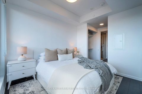 Photo 7 at 412 - 4208 Dundas Street W, Humber Valley, Toronto