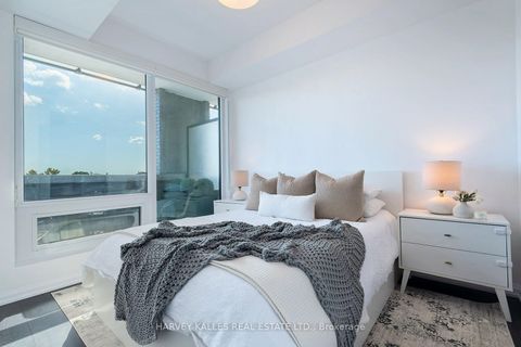 Photo 8 at 412 - 4208 Dundas Street W, Humber Valley, Toronto