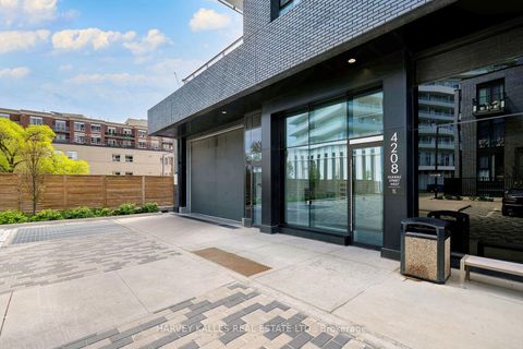 Photo 31 at 412 - 4208 Dundas Street W, Humber Valley, Toronto