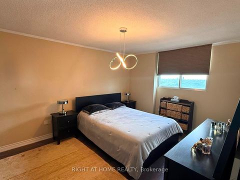 Photo 6 at 1102 - 820 Burnhamthorpe Road, Markland Wood, Toronto