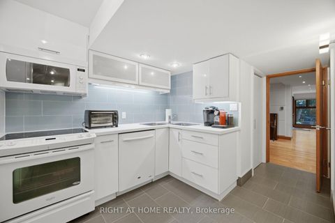 Photo 42 at 9 Saguenay Avenue E, Nortown, Toronto
