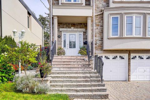 Photo 2 at 149 Maybourne Avenue, Birchmount, Toronto