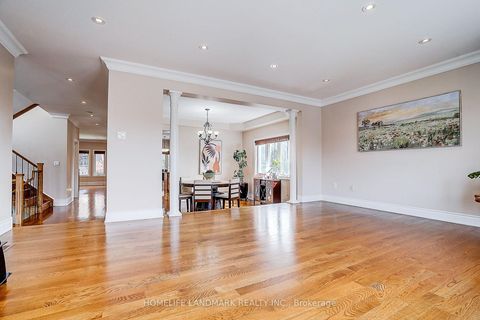 Photo 7 at 149 Maybourne Avenue, Birchmount, Toronto