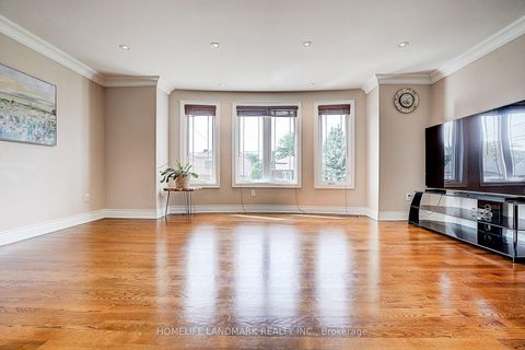 Photo 10 at 149 Maybourne Avenue, Birchmount, Toronto