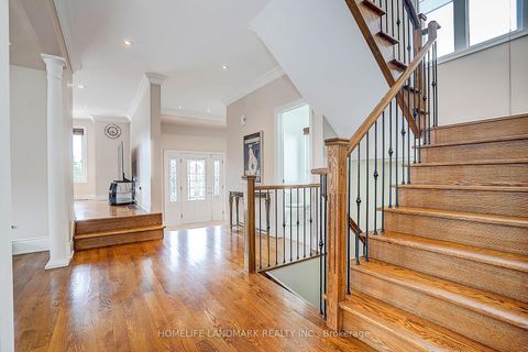 Photo 14 at 149 Maybourne Avenue, Birchmount, Toronto