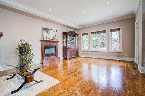 Photo 15 at 149 Maybourne Avenue, Birchmount, Toronto