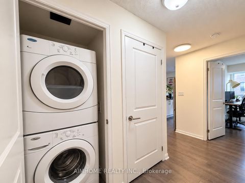 Photo 8 at 706 - 400 Adelaide Street E, Moss Park, Toronto