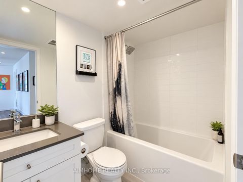 Photo 18 at 706 - 400 Adelaide Street E, Moss Park, Toronto
