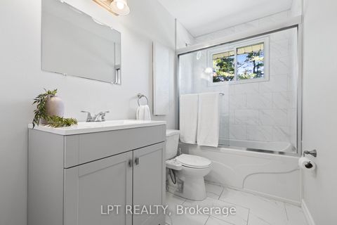 Photo 17 at 40 Rosemary Lane, Pefferlaw, Georgina